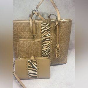Michael Kors Eliza XL Safari Tote & Matching Wallet Camel Calf Hair Center Strip